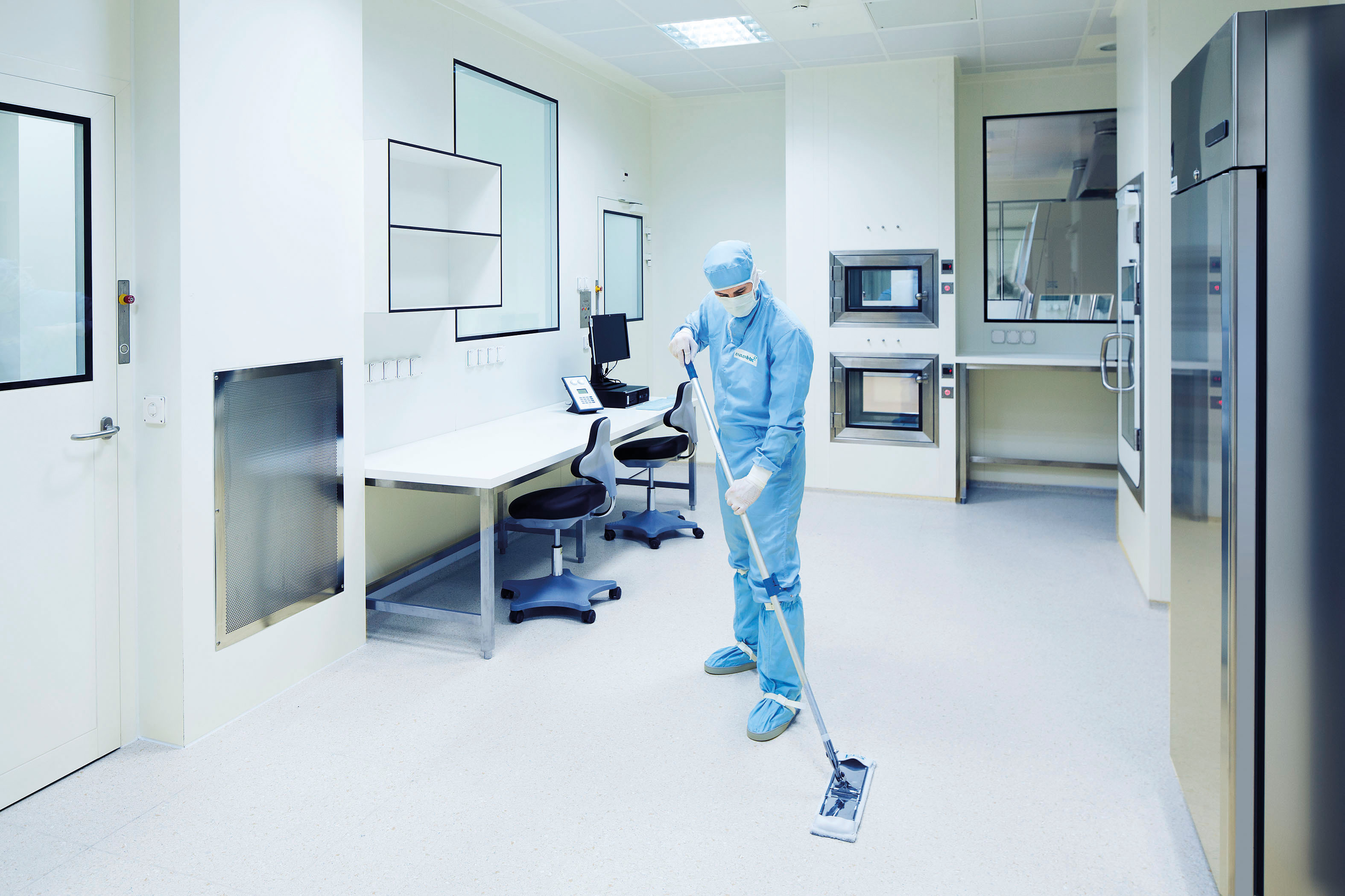 Reinigung Reinraum