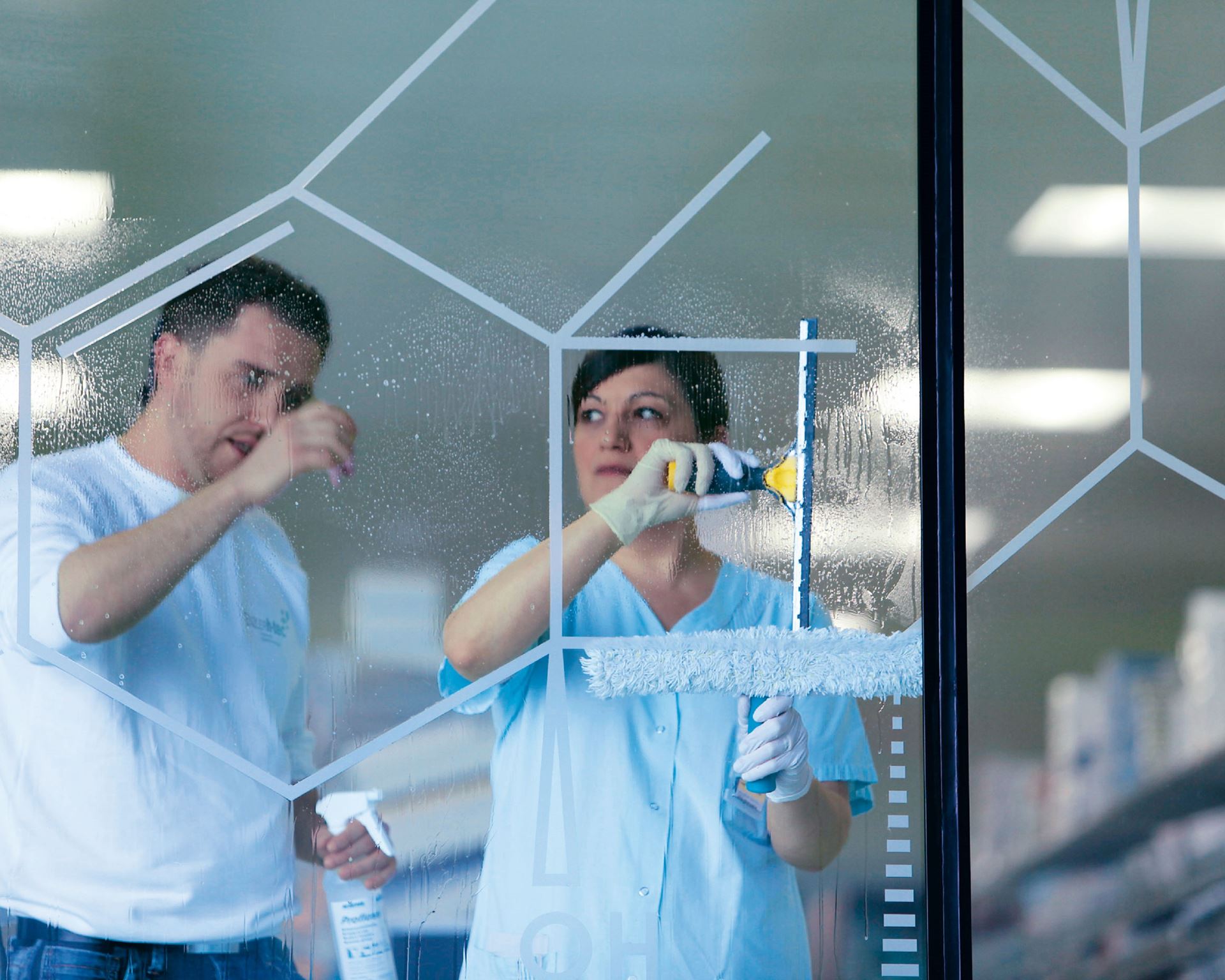 Ausbildung Reinigung im Gesundheitswesen.jpg Ausbildung Reinigung im Gesundheitswesen.jpg