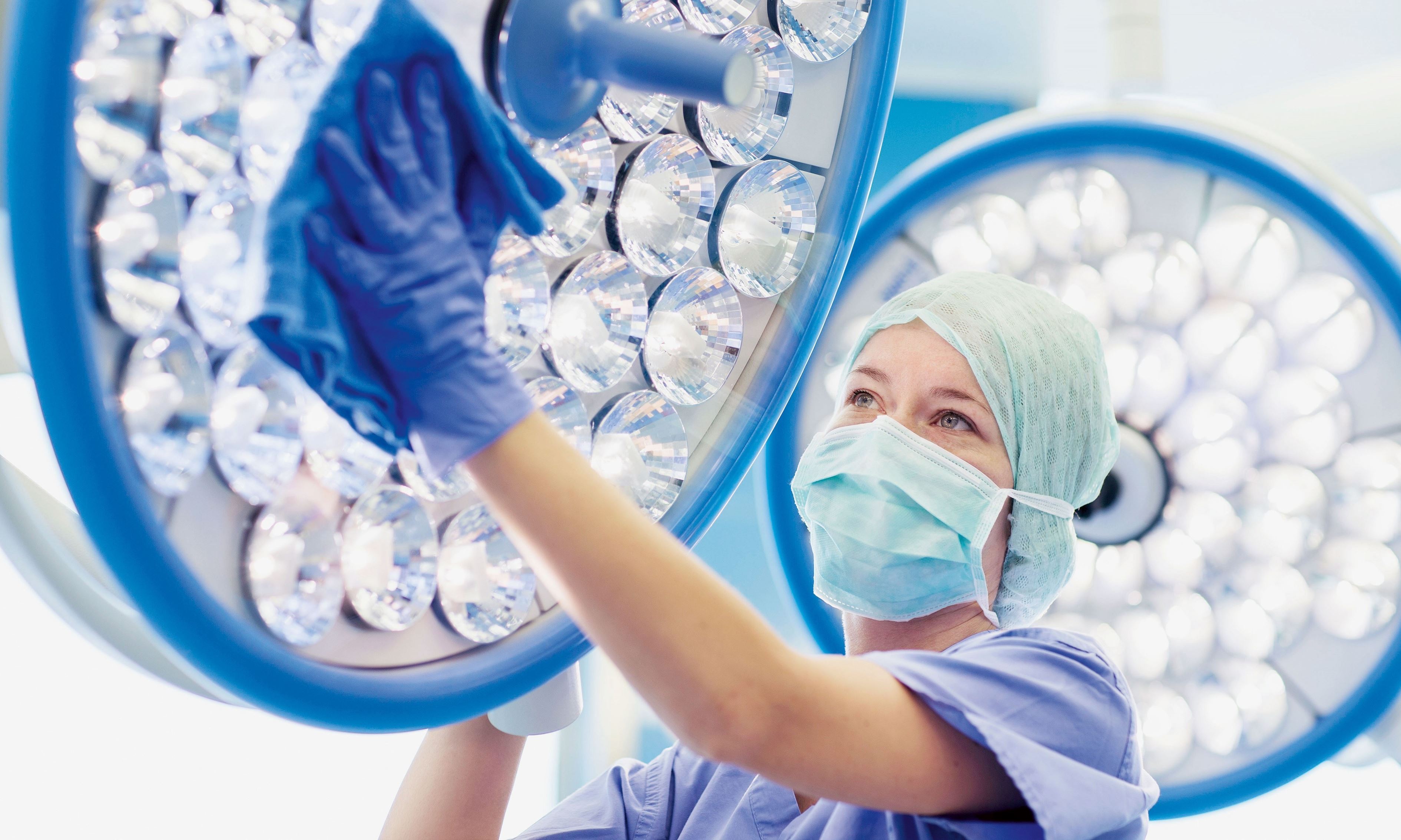 OP-Reinigung.jpg OP-Reinigung.jpg