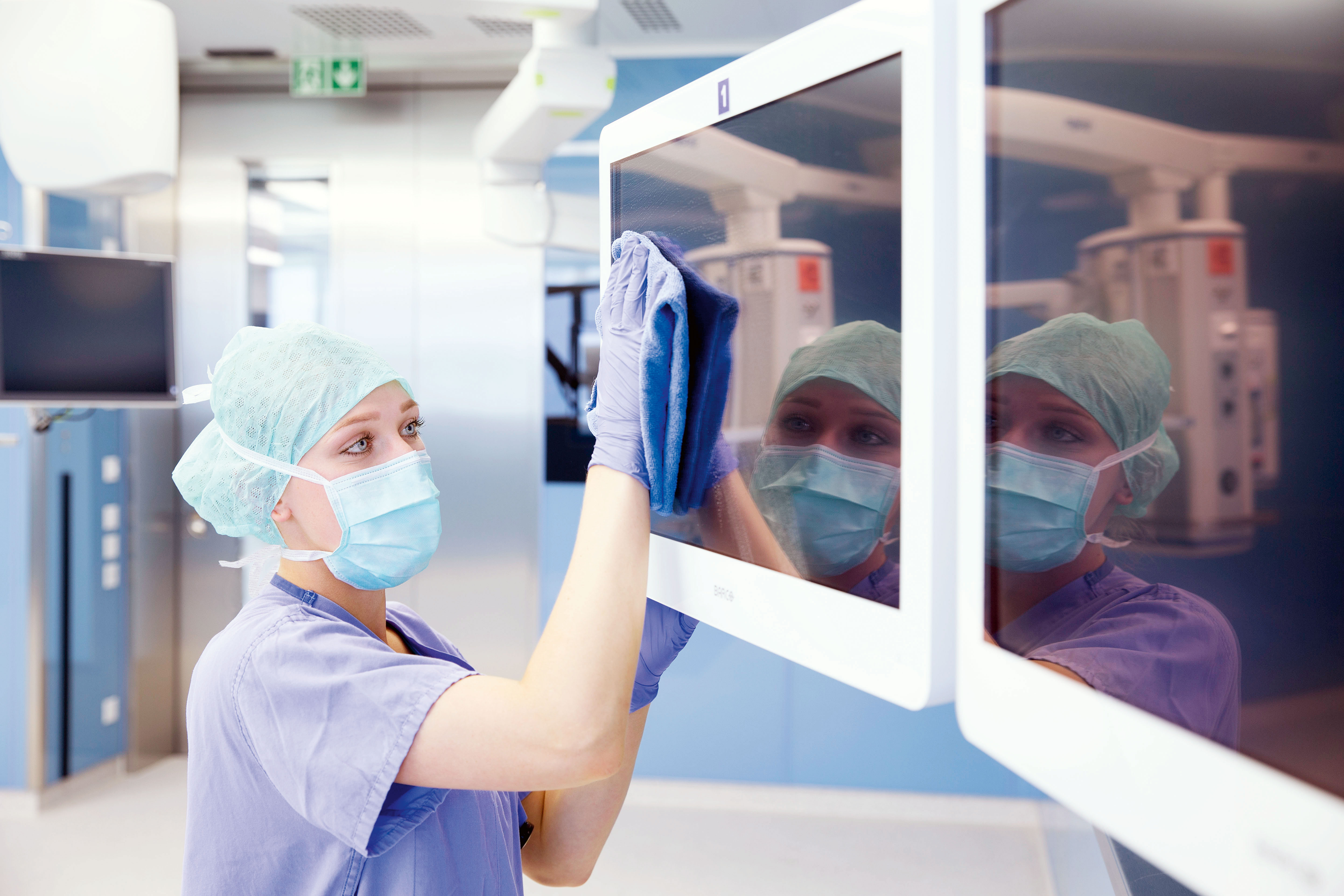 6 OP-Reinigung_unten.jpg