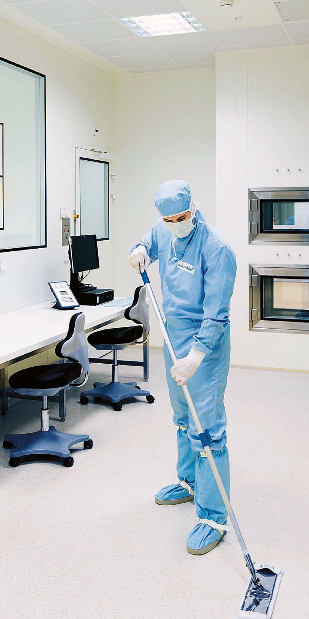 Reinraum-Reinigung.jpg Reinraum-Reinigung.jpg