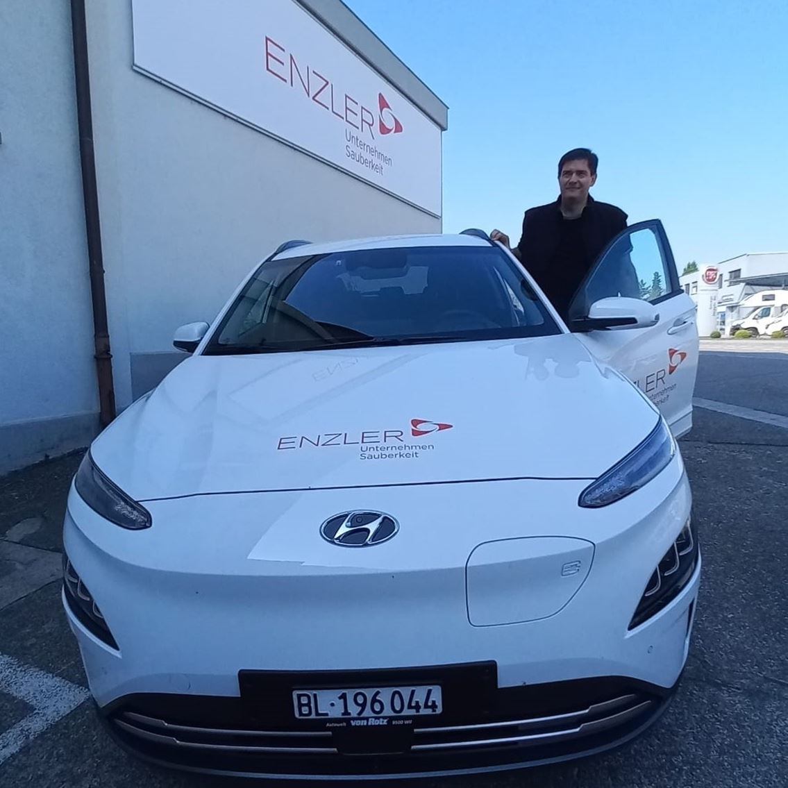 E-Auto Lorenzo Guanci E-Auto Lorenzo Guanci