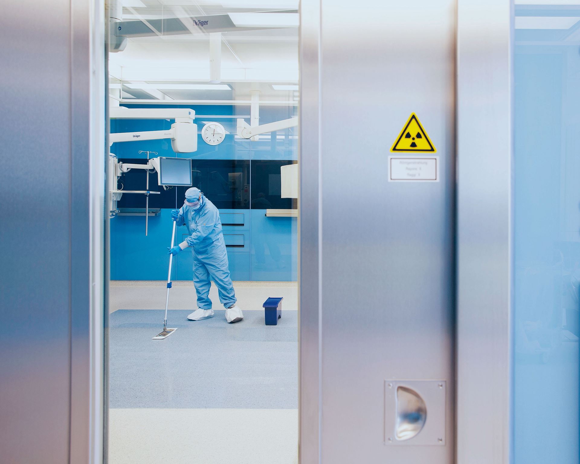 Ausbildung GMP und Reinraum-Reinigung.jpg Ausbildung GMP und Reinraum-Reinigung.jpg