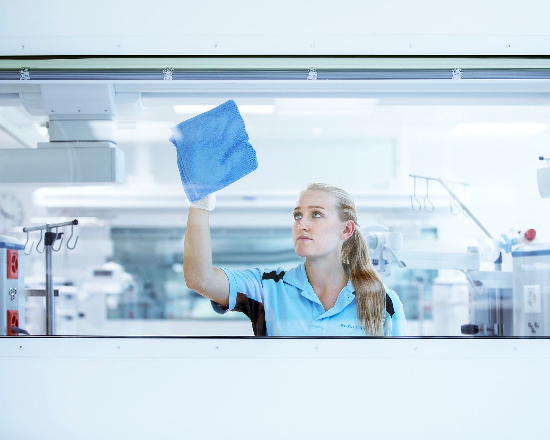 Reinigung im Gesundheitswesen.jpg (1) Reinigung im Gesundheitswesen.jpg (1)